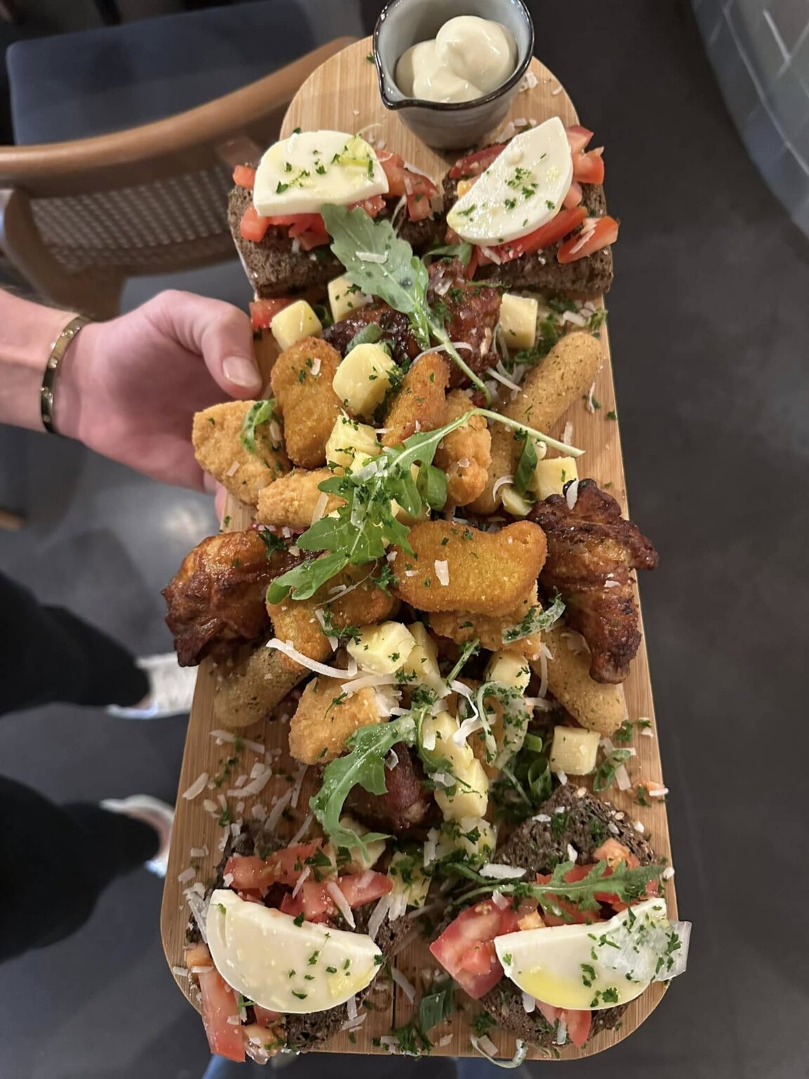 494063299_1320624790065031_1145857395680766912_n